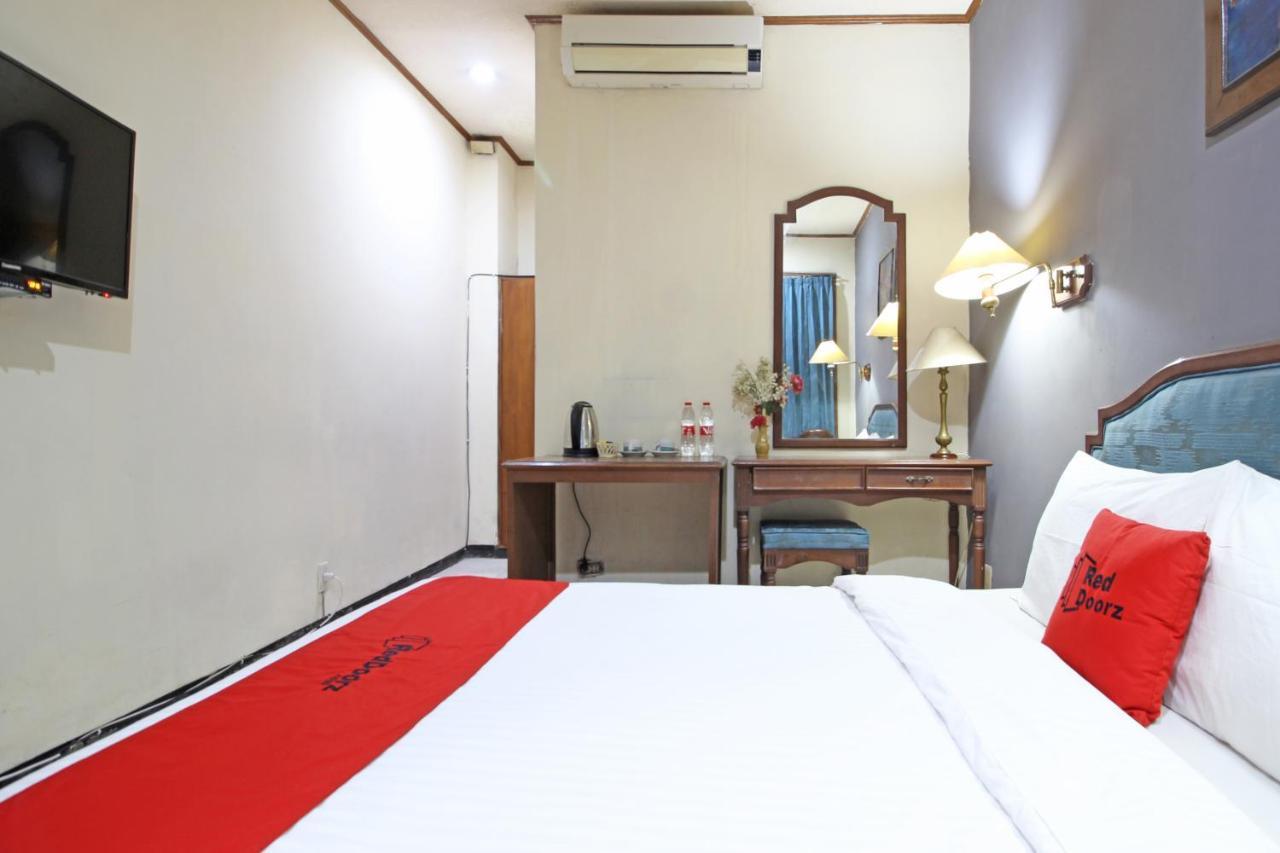 Reddoorz Near Malioboro Tugu Station Jogja Hotell Yogyakarta Eksteriør bilde