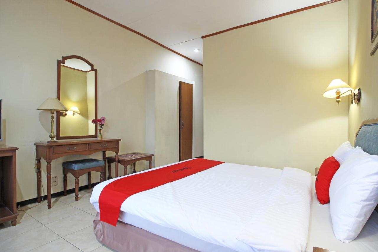 Reddoorz Near Malioboro Tugu Station Jogja Hotell Yogyakarta Eksteriør bilde