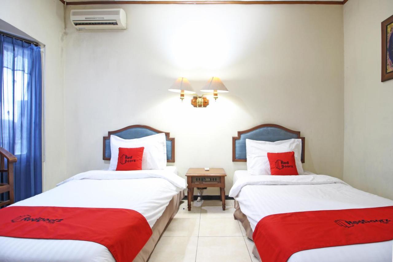 Reddoorz Near Malioboro Tugu Station Jogja Hotell Yogyakarta Eksteriør bilde