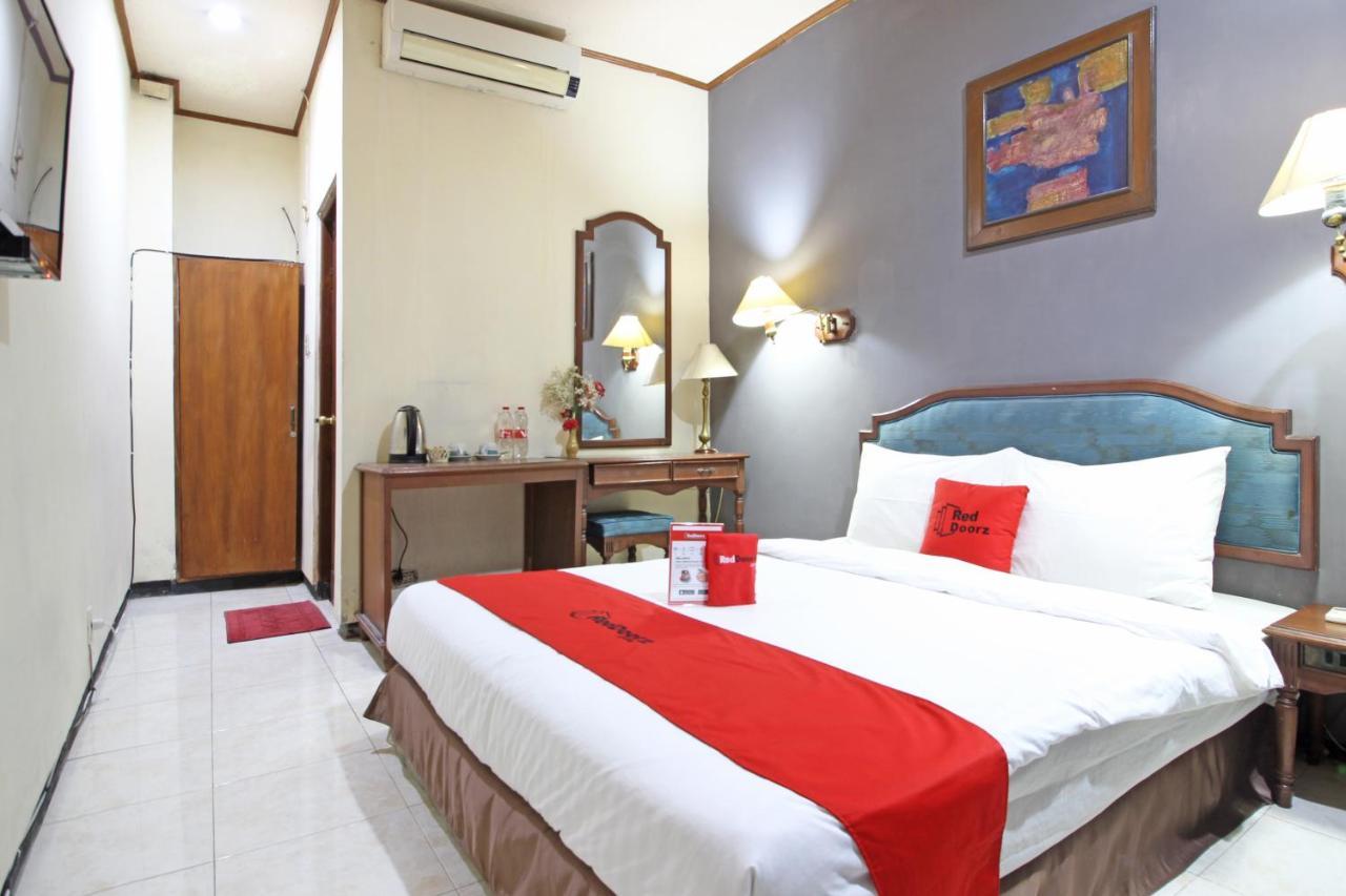 Reddoorz Near Malioboro Tugu Station Jogja Hotell Yogyakarta Eksteriør bilde