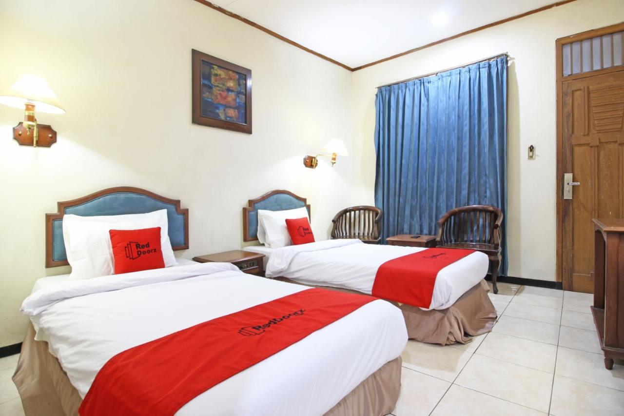 Reddoorz Near Malioboro Tugu Station Jogja Hotell Yogyakarta Eksteriør bilde