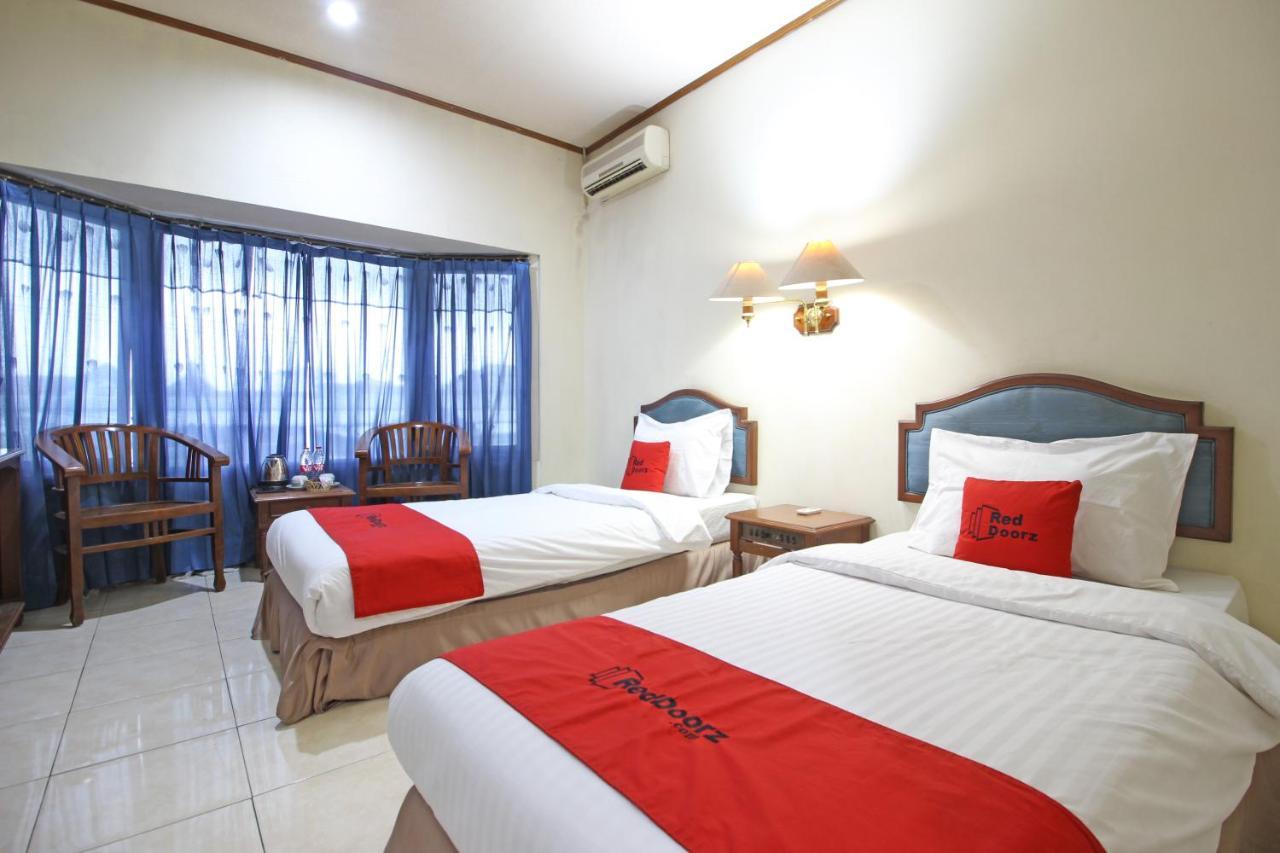 Reddoorz Near Malioboro Tugu Station Jogja Hotell Yogyakarta Eksteriør bilde
