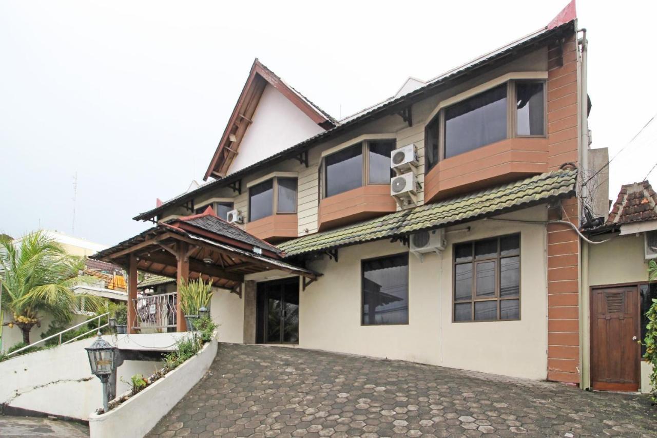 Reddoorz Near Malioboro Tugu Station Jogja Hotell Yogyakarta Eksteriør bilde